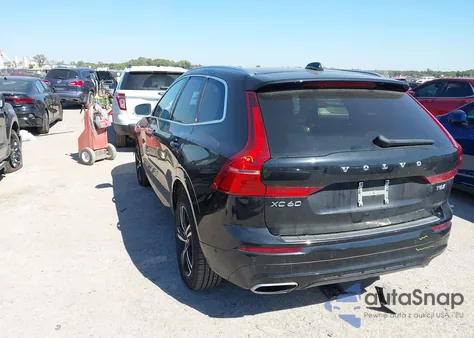 2018 Volvo Xc60 T6 R-Design from USA, damaged, VIN LYVA22RM8JB106488
